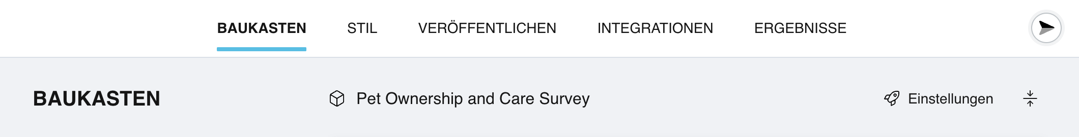 Die obere Navigation des Baukastens mit fünf Tabs, der Einstellungsschaltfläche und der Statusanzeige