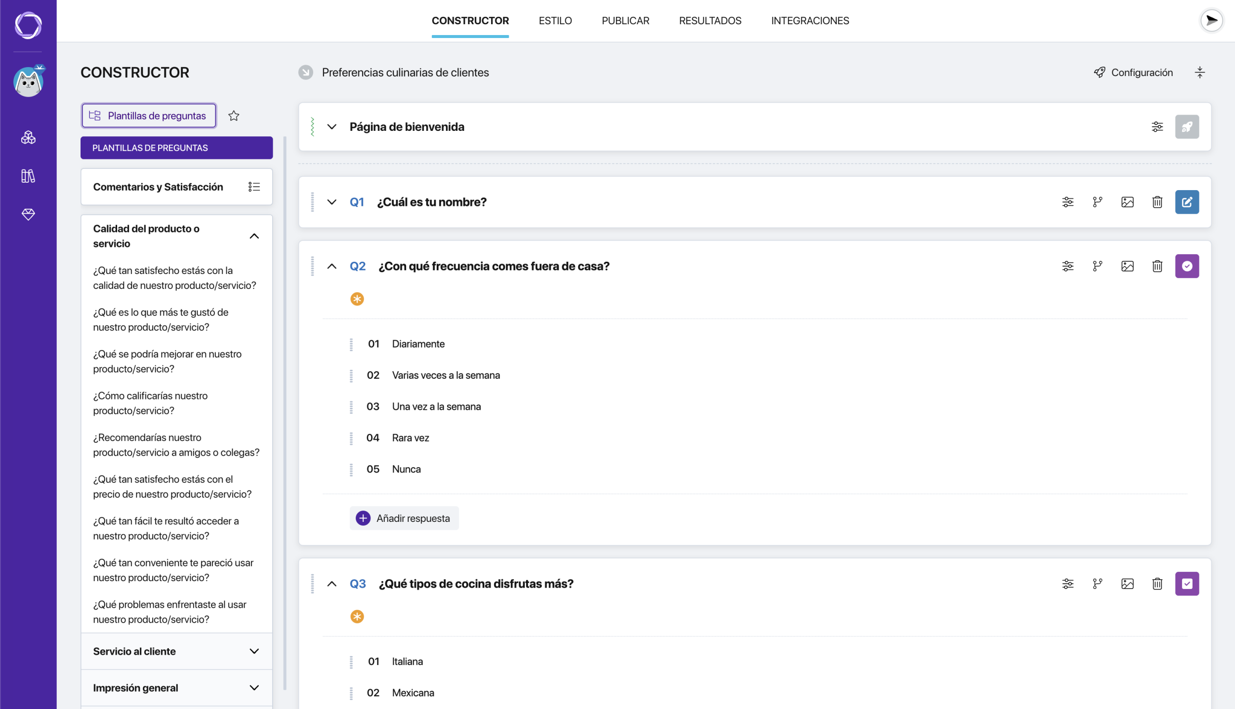 Interfaz del constructor de encuestas de Pollsar con varios tipos de preguntas